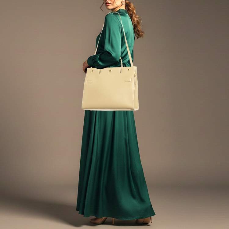 مملوكة مسبقًا Burberry Title Beige Leather Tote