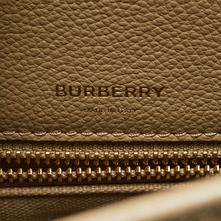 مملوكة مسبقًا Burberry Title Beige Leather Tote