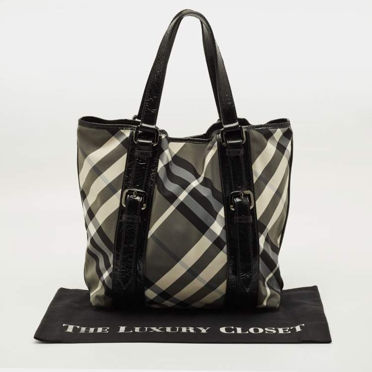 Pre Owned Burberry Victoria Black Beat Check Nylon Tote