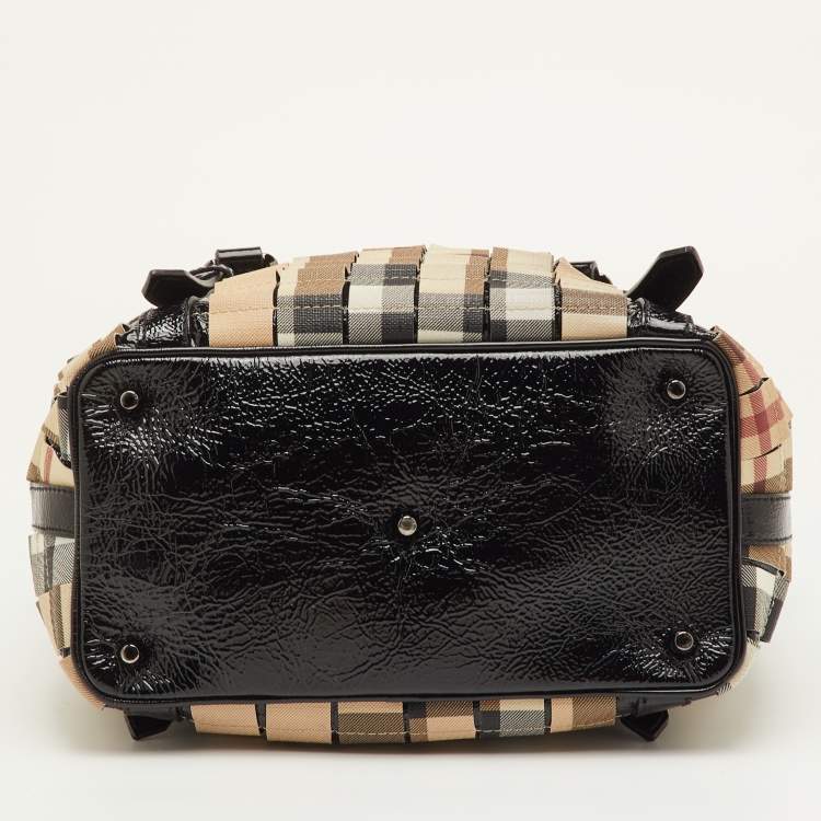 Pre Owned Burberry Lowry Beige/Black Nova Check Patent Leather and Cartridge Pleat PVC Tote