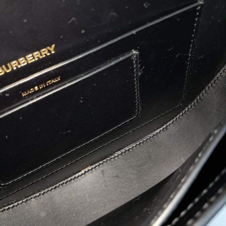 Pre Owned Burberry Black Leather Olympia Small