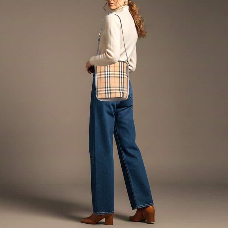 Pre Owned Burberry Ashby Archive Beige Check Fabric and Leather Bucket Bag