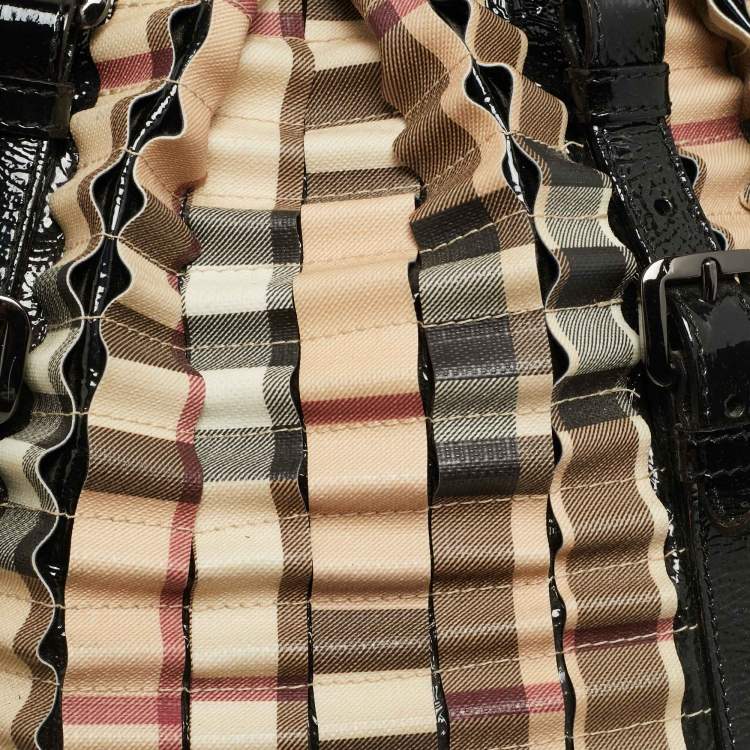Pre Owned Burberry Cartridge Pleat Black/Beige Nova Check PVC and Patent Leather Tote