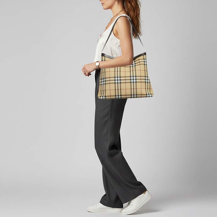 Pre Owned Burberry Brown/Beige House Check PVC Shoulder Bag