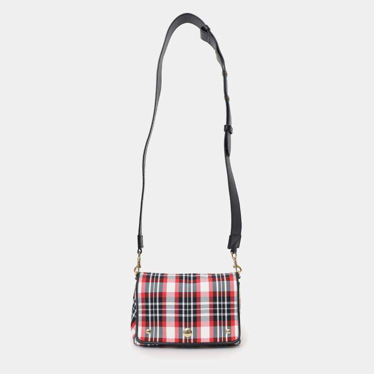 مملوكة مسبقًا Burberry Red Hackberry Tartan Nylon Crossbody Bag