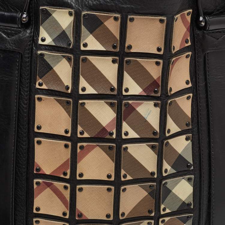Pre Owned Burberry Brooke Warrior Beige/Black Nova Check PVC and Leather Studded Tote