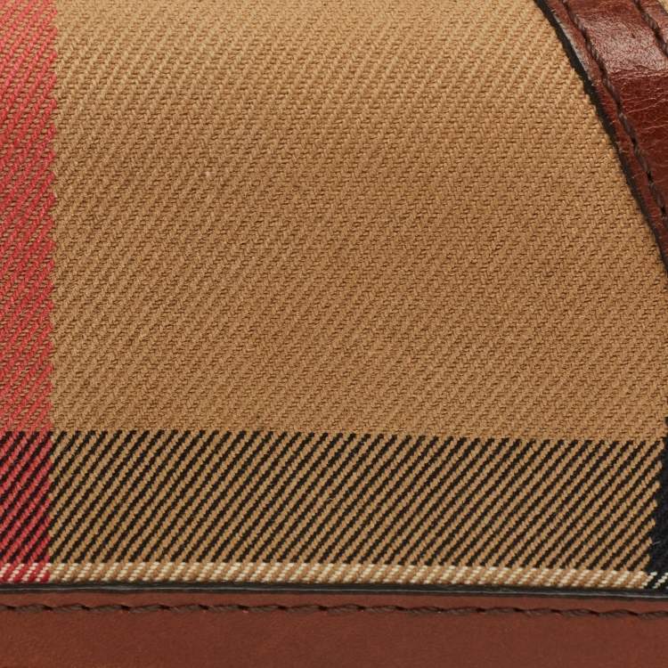 Pre Owned Burberry Leighton Brown/Beige House Check Canvas and Leather Continental Wallet