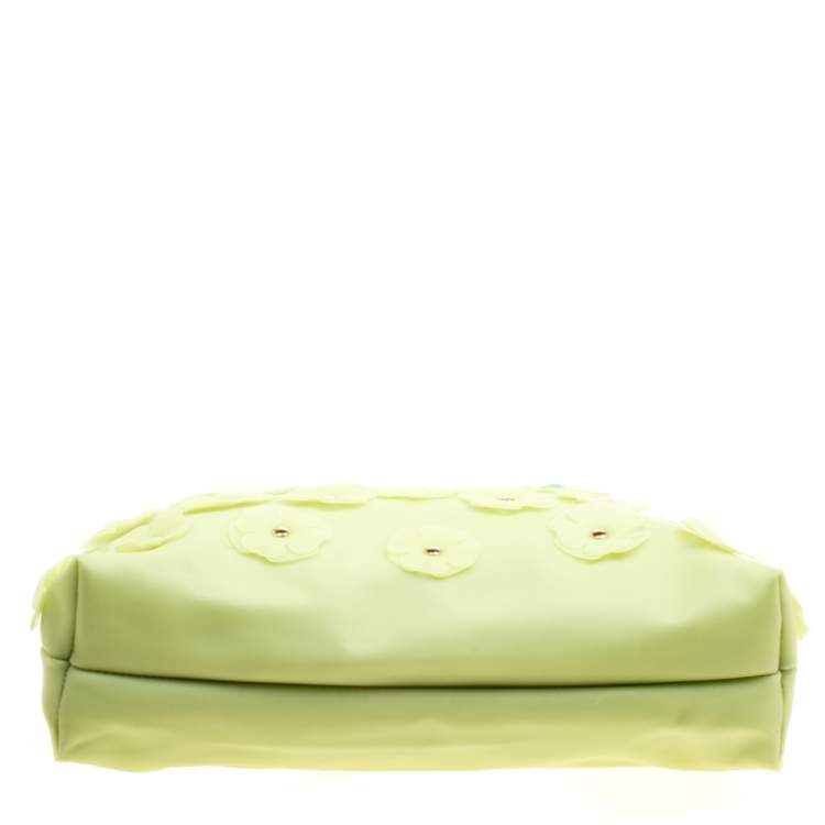 Pre Owned Burberry Apple Green PVC Petal in Flowers Clutch