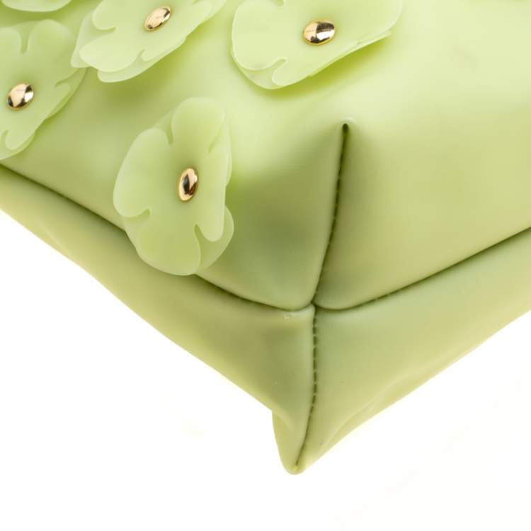 Pre Owned Burberry Apple Green PVC Petal in Flowers Clutch
