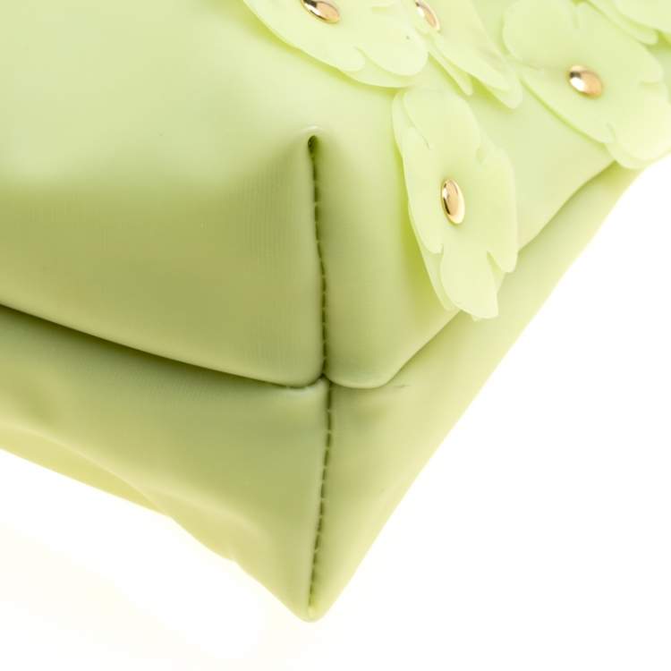 Pre Owned Burberry Apple Green PVC Petal in Flowers Clutch