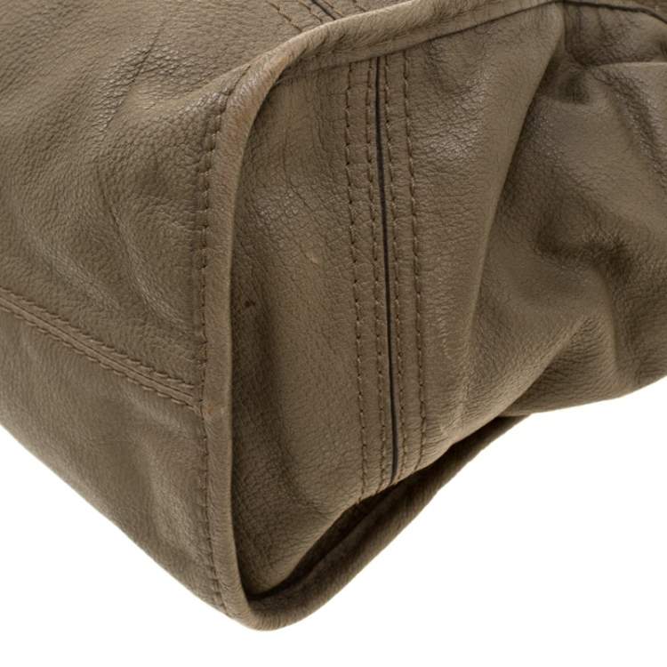 Pre Owned Burberry Khaki Leather Shoulder Bag