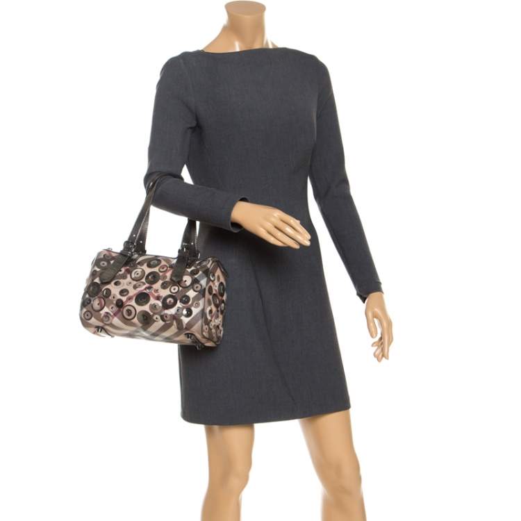 مملوكة مسبقًا Burberry Beige/Metallic Nova Check Coated Canvas and Patent Leather Applique Bag