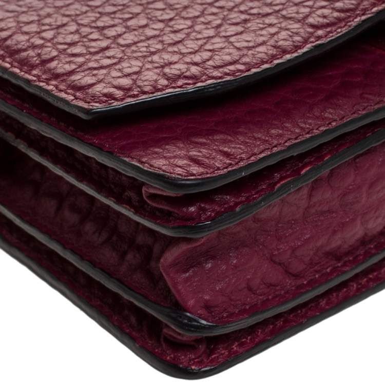 Pre Owned Burberry Burgundy Grained Leather Wallet On Chain
