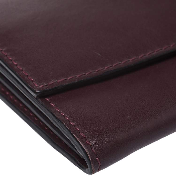 Pre Owned Burberry Burgundy Leather Continental Wallet