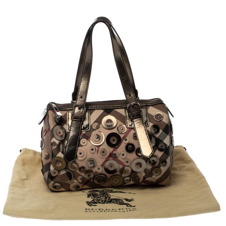 مملوكة مسبقًا Burberry Beige/Metallic Nova Check PVC and Patent Leather Chester Studded Boston Bag