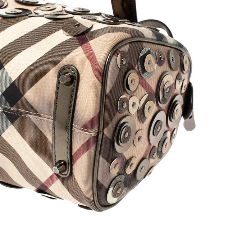 مملوكة مسبقًا Burberry Beige/Metallic Nova Check PVC and Patent Leather Chester Studded Boston Bag