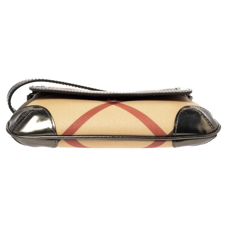 Pre Owned Burberry Beige/Metallic Nova Check PVC and Patent Leather Wristlet Clutch
