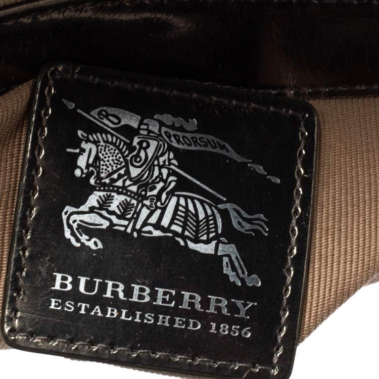 Pre Owned Burberry Beige/Metallic Nova Check PVC and Patent Leather Wristlet Clutch