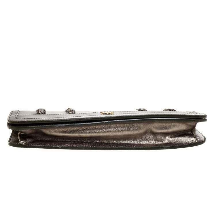 Pre Owned Burberry Metallic Olive Green Leather Wristlet Clutch