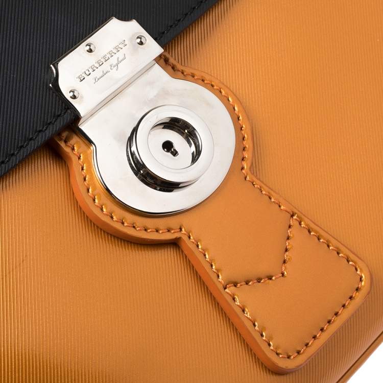 Pre Owned Burberry Tri Color Patent and Leather Medium DK88 Top Handle Bag