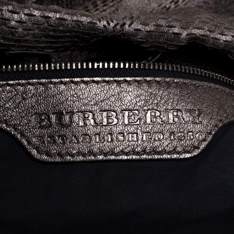 Pre Owned Burberry Metallic Lasercut Soft Leather Drawstring Tote