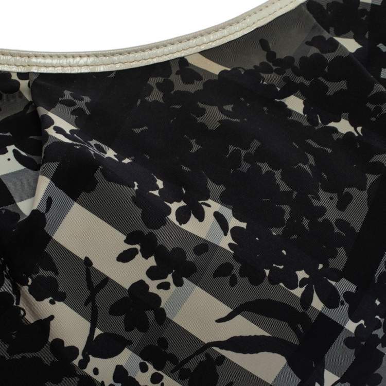 Pre Owned Burberry Black/White Floral Beat Check Nylon and Patent Leather Small Foley Hobo