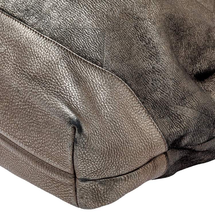 Pre Owned Burberry Metallic Silver Leather Large Hobo