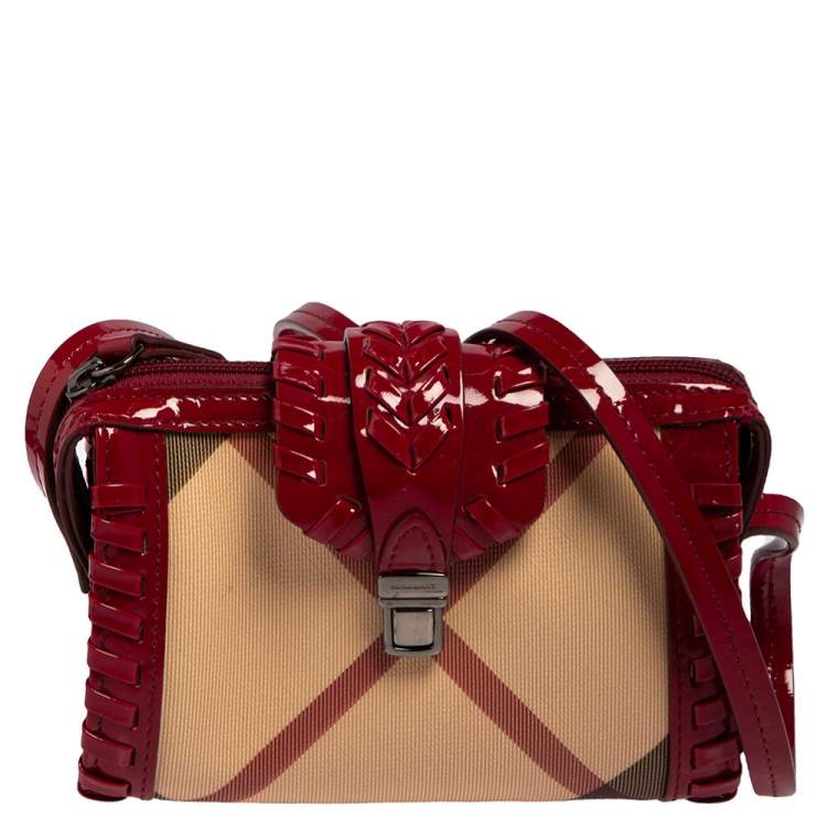Pre Owned Burberry Dark Pink/Beige House Check PVC and Patent Leather Whipstitch Clutch Bag