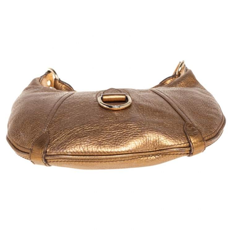 Pre Owned Burberry Metallic Gold Grained Leather Hobo