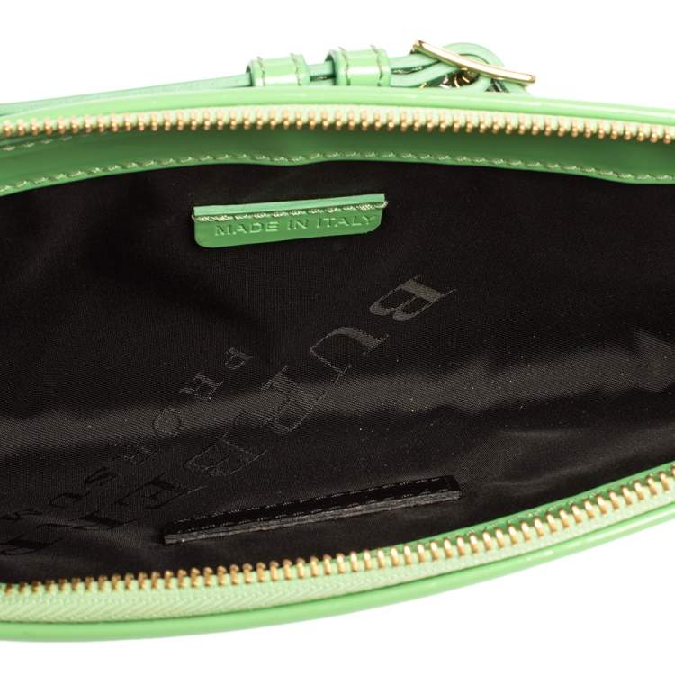 Pre Owned Burberry Green Patent Leather Bridle Parmoor Clutch Bag