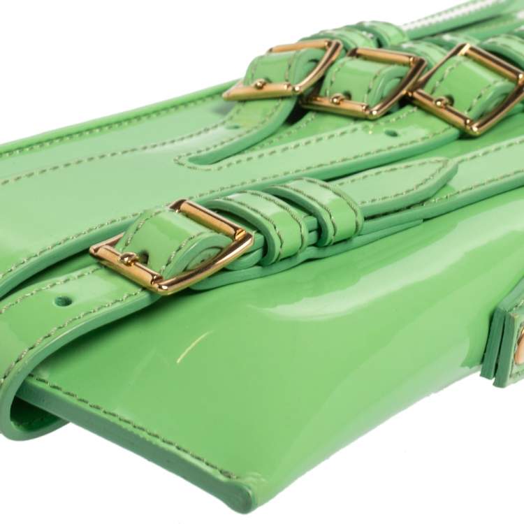 Pre Owned Burberry Green Patent Leather Bridle Parmoor Clutch Bag