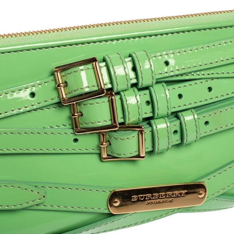 Pre Owned Burberry Green Patent Leather Bridle Parmoor Clutch Bag
