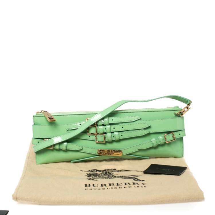 Pre Owned Burberry Green Patent Leather Bridle Parmoor Clutch
