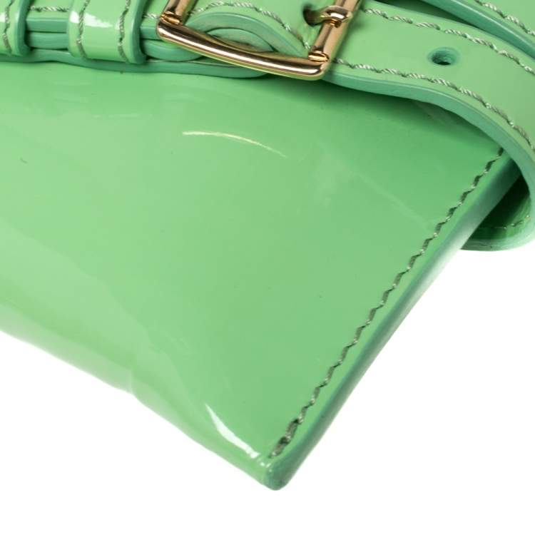Pre Owned Burberry Green Patent Leather Bridle Parmoor Clutch