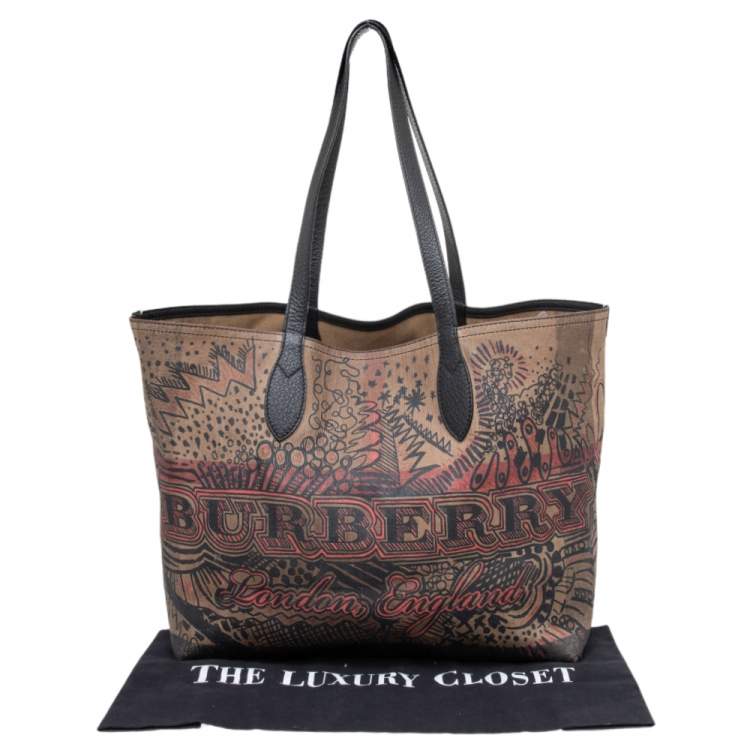 مملوكة مسبقًا Burberry Brown Classic Canvas Medium Reversible Doodle Shopper Tote
