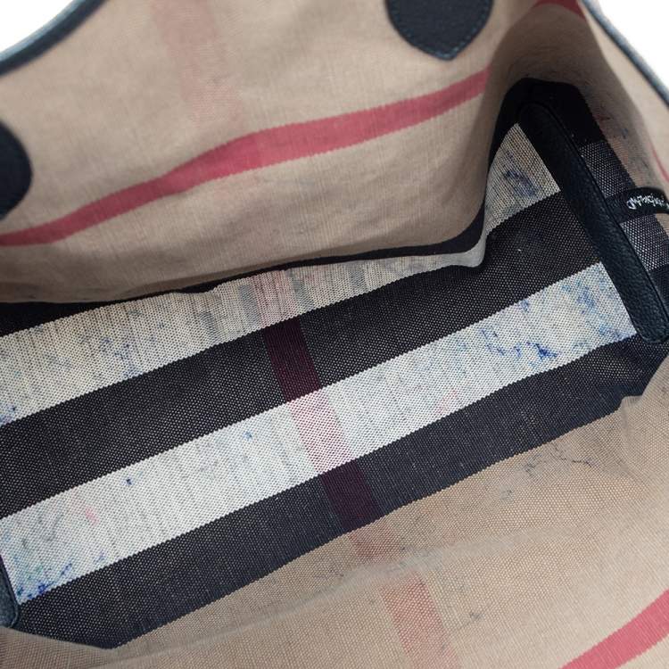 مملوكة مسبقًا Burberry Brown Classic Canvas Medium Reversible Doodle Shopper Tote