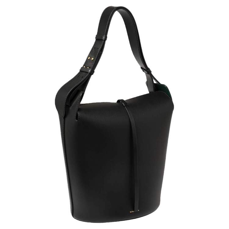 Pre Owned Burberry Black Leather Large Bucket Bag