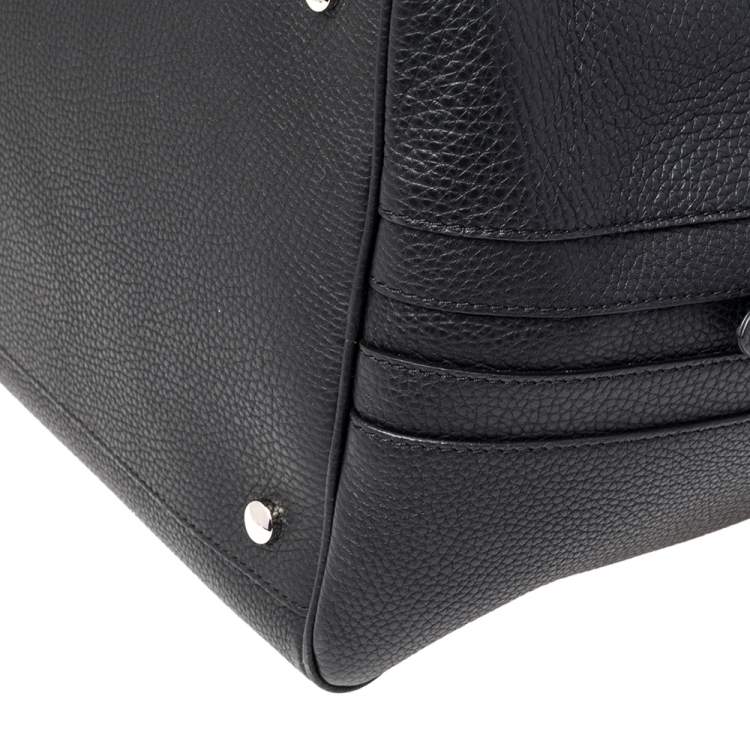 Pre Owned Burberry Black Leather Medium Cube Satchel
