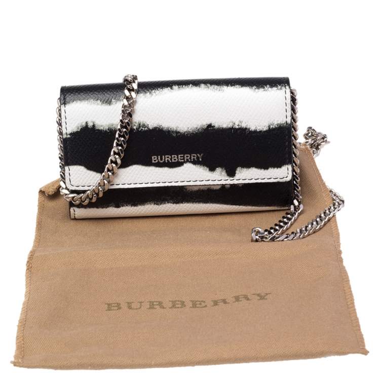 Pre Owned Burberry Black/White Leather Card Case On Detachable Chain