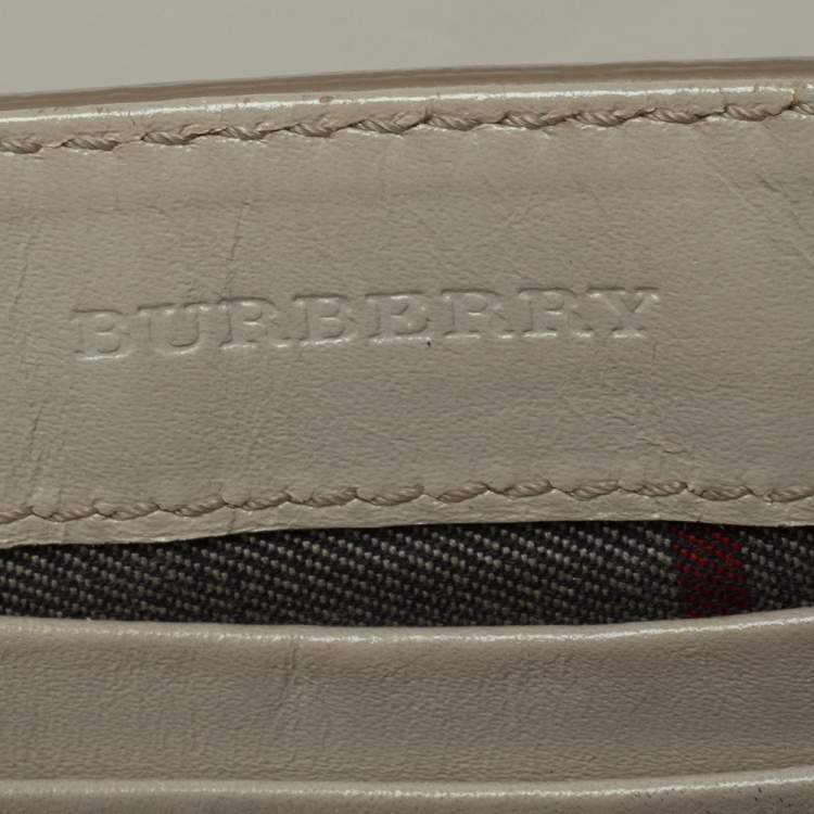 Pre Owned Burberry Beige Leather Tassel Crossbody Bag