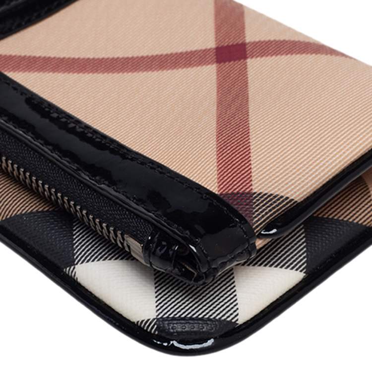Pre Owned Burberry Black/Beige Nova Check Coated Canvas and Patent Leather Foldover Clutch