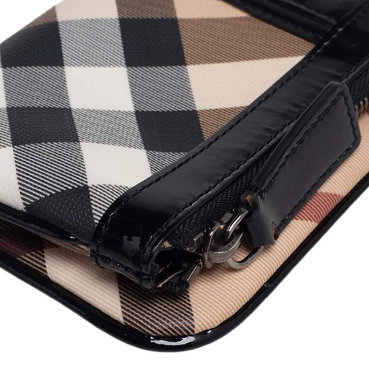 Pre Owned Burberry Black/Beige Nova Check Coated Canvas and Patent Leather Foldover Clutch