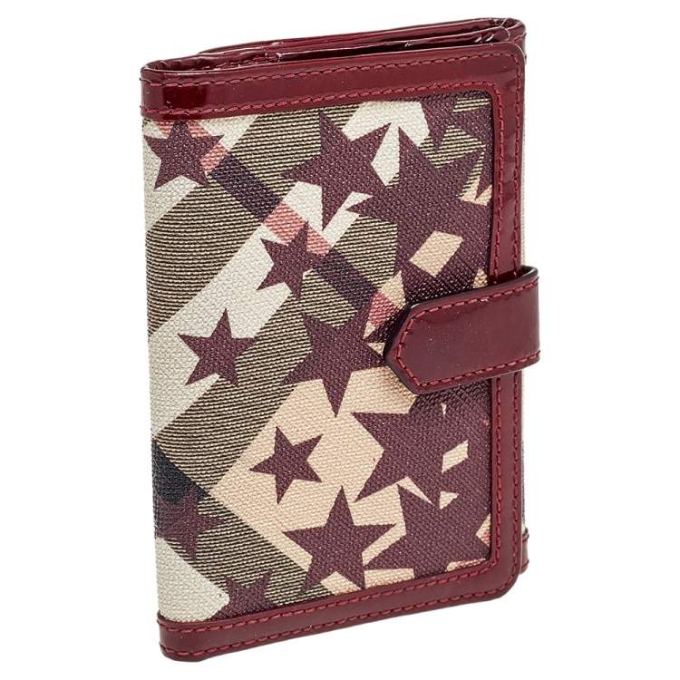Pre Owned Burberry Beige/Burgundy Nova Check Stars Printed Coated Canvas And Patent Leather Compact Wallet