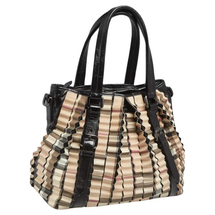 Pre Owned Burberry Black/Beige House Check PVC and Patent Leather Lowry Ruffled Tote