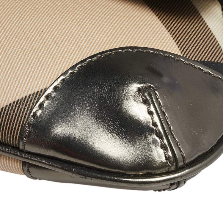 Pre Owned Burberry Metallic/Beige Nova Check PVC and Glossy Leather Emma Pochette Bag
