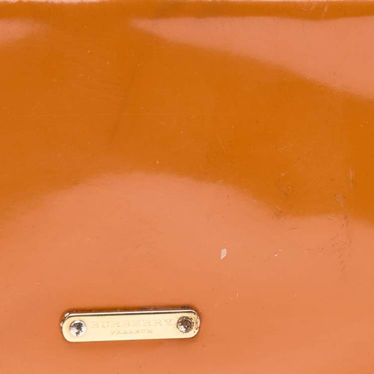 Pre Owned Burberry Orange Patent Leather Clutch Bag