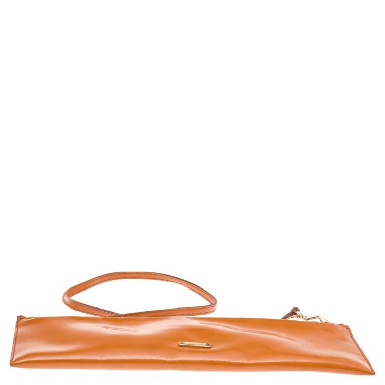 Pre Owned Burberry Orange Patent Leather Clutch Bag