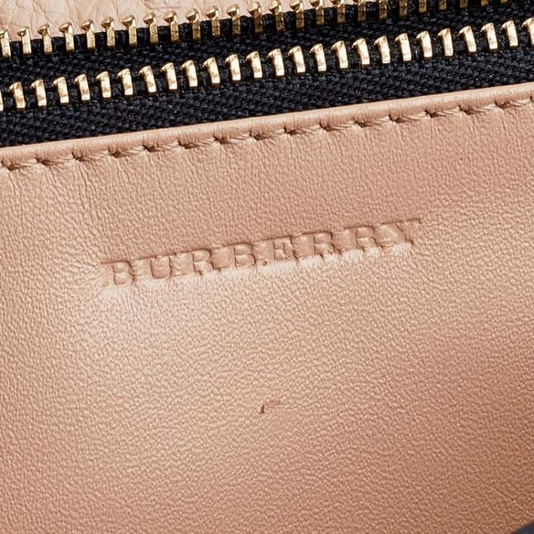 Pre Owned Burberry Beige Textured Leather Flap Wallet On Chain