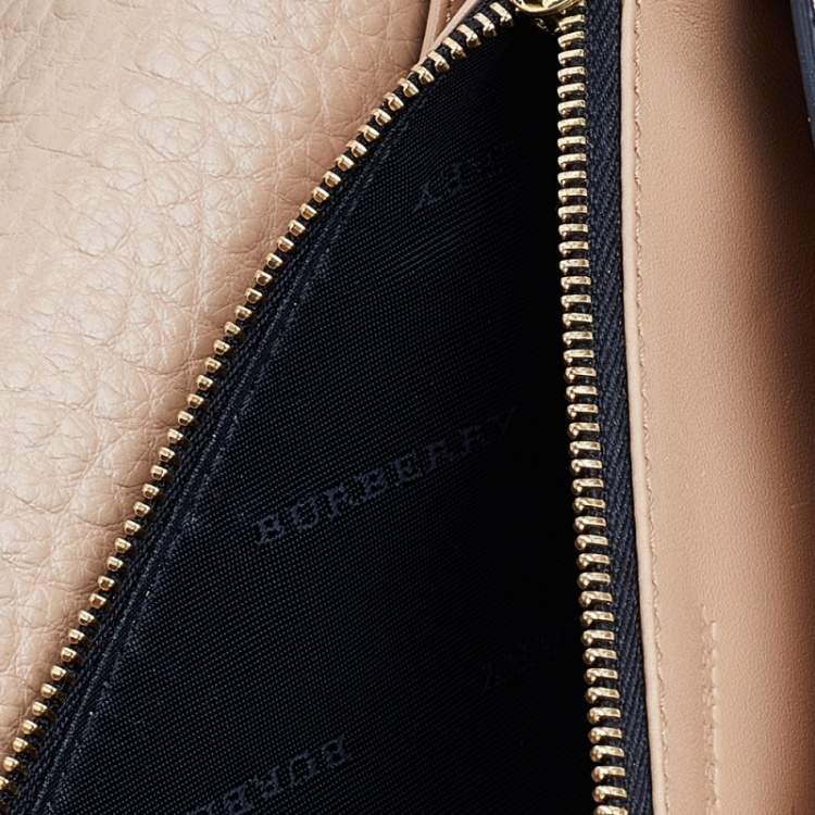 Pre Owned Burberry Beige Textured Leather Flap Wallet On Chain