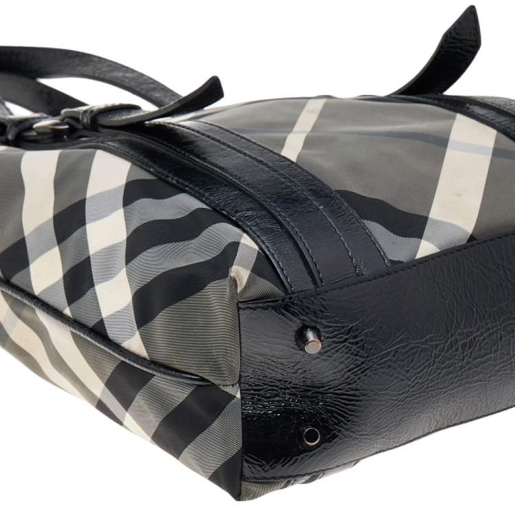 Pre Owned Burberry Black Beat Check Nylon And Patent Leather Victoria Tote